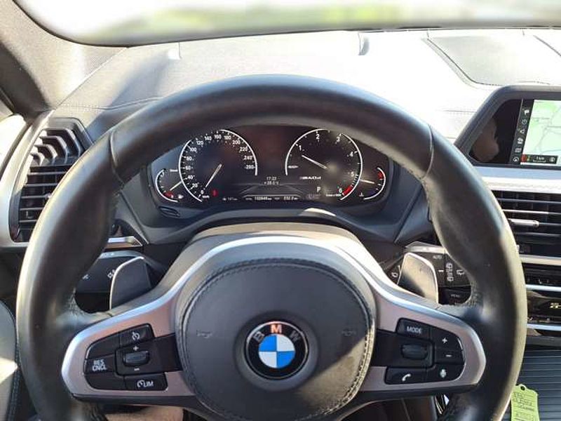 BMW X3 M d/AHK/LED/Apple/Kamera/Alu 20'/SHZ/Navi