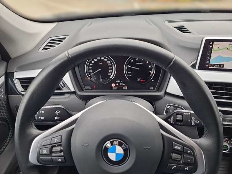 BMW X1 sDrive18i Advantage/NAVI/LED/DAB/RTTI/SHZ/PDC